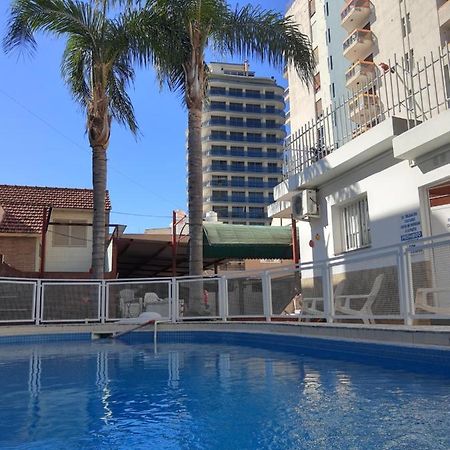 Hotel Brisas Villa Carlos Paz Exterior foto